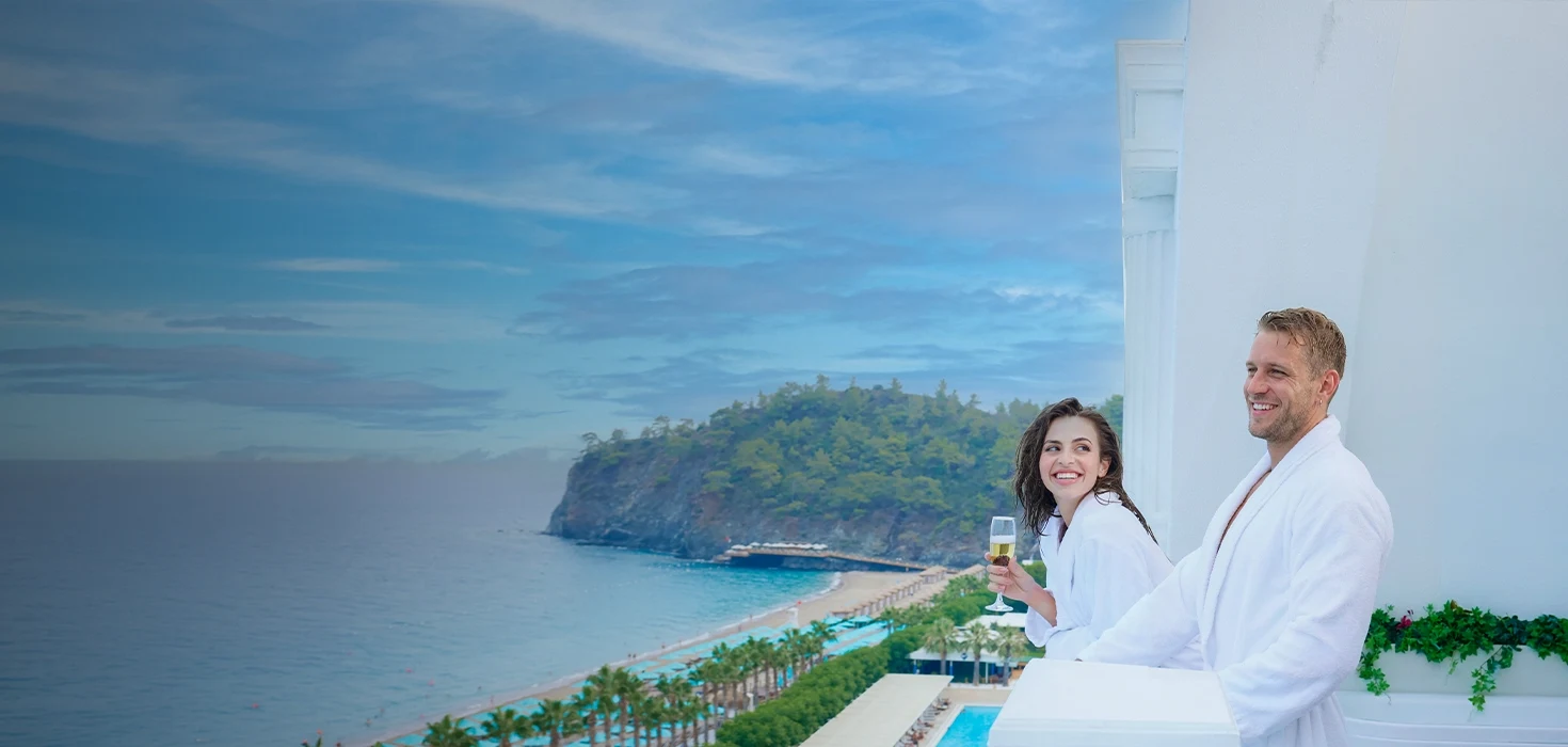 <div style="font-weight: 800; font-size: 56px;">Nirvana Hotels
    <br>
    <span style="font-weight: 600; font-size: 42px;">Põnev puhkus algab siit</span>
</div>